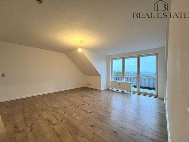 Wohnung zur Miete 485 € 3 Zimmer 77,6 m² frei ab 01.04.2026 Magnolienweg 1 Oschersleben 39387