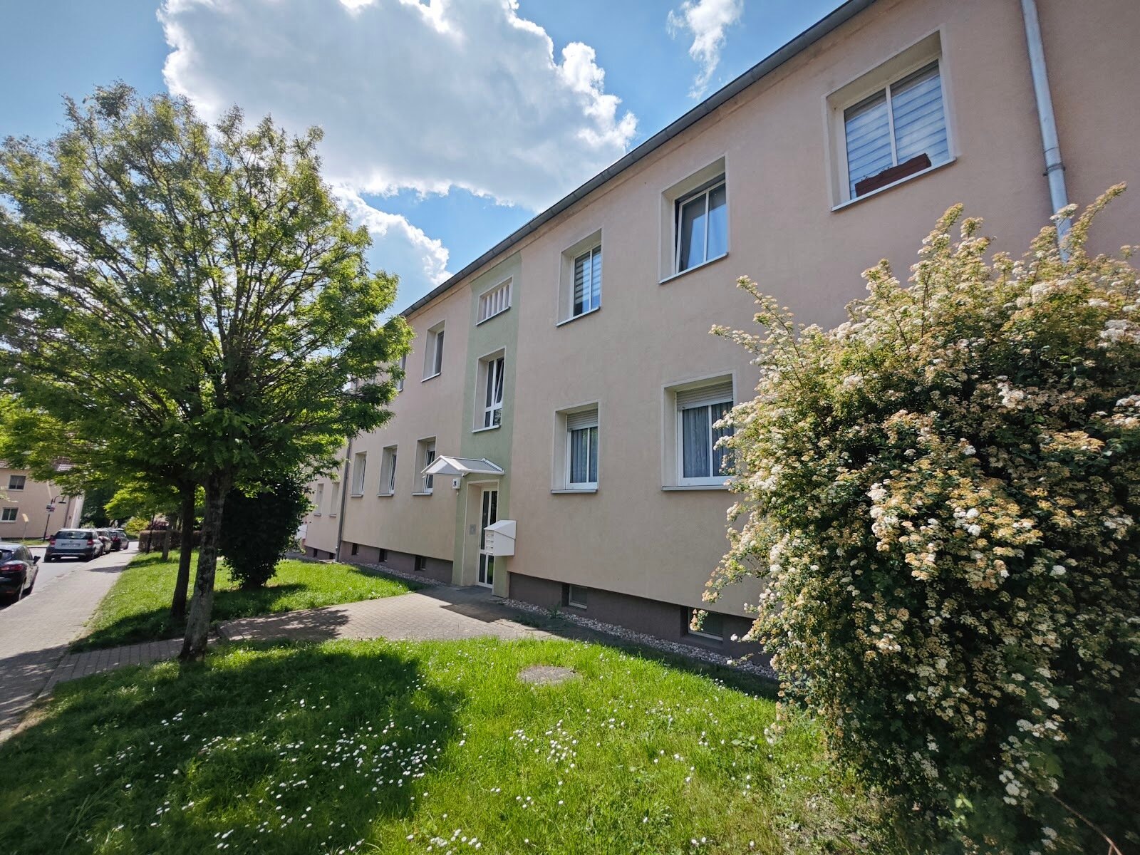 Wohnung zur Miete 408 € 4 Zimmer 74,1 m²<br/>Wohnfläche 1.<br/>Geschoss 01.12.2024<br/>Verfügbarkeit Nordstraße 24 Kitzscher Kitzscher 04567