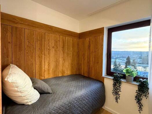 Studio zur Miete 400 € 1 Zimmer 14 m² 5. Geschoss frei ab sofort Händelstraße 8 Dambach Fürth 90768