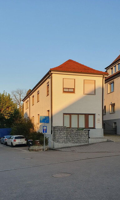 Praxis zur Miete provisionsfrei 1.500 € 155 m² Bürofläche Hauffstraße 11a Marbach Marbach am Neckar 71672