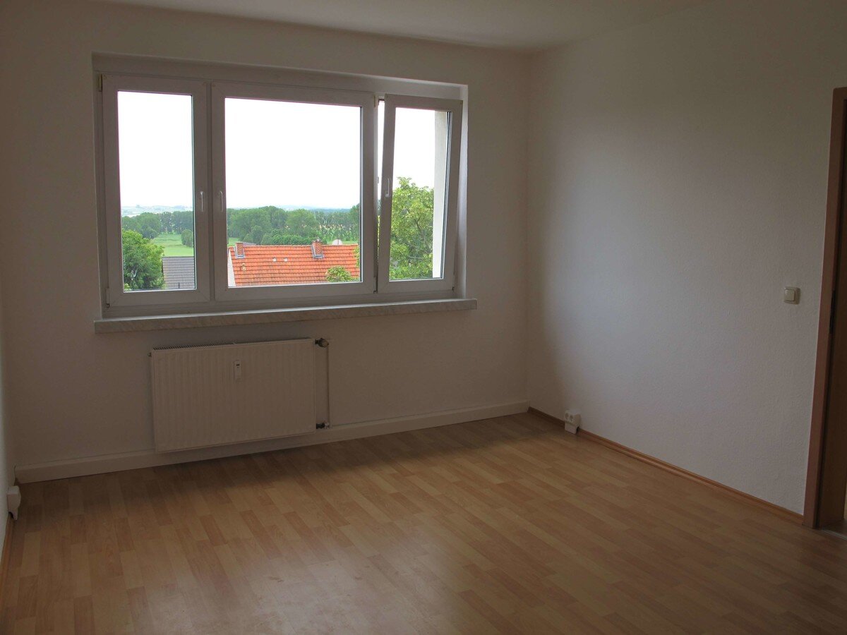 Wohnung zum Kauf provisionsfrei 45.000 € 2 Zimmer 48 m²<br/>Wohnfläche 3.<br/>Geschoss Hauptstraße 67c Behringen Hörselberg-Hainich 99820