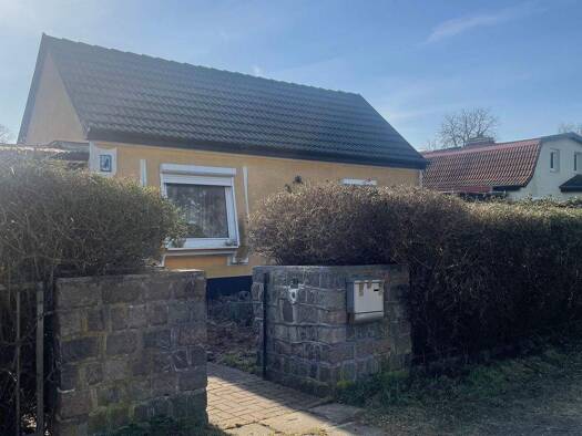 Grundstück zum Kauf 229.997 € 411 m² Grundstück Baugenehmigung vorhanden frei ab sofort Mahlsdorf Berlin 12623