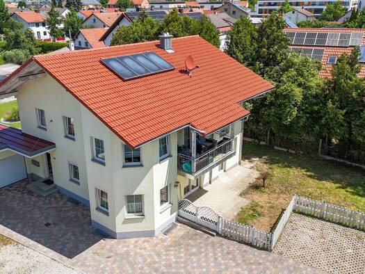 Mehrfamilienhaus zum Kauf 10 Zimmer 180 m² 542 m² Grundstück frei ab sofort Dingolfing 84130