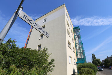 Wohnung zur Miete 250 € 1 Zimmer 24,5 m² 3. Geschoss Rudi-Richter-Straße 10 Süd 42 Dessau-Roßlau 06849