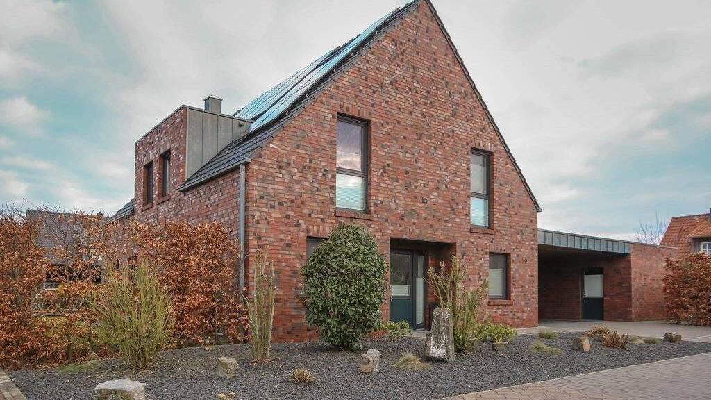 Einfamilienhaus zum Kauf 490.000 € 8 Zimmer 180 m² 1.018 m² Grundstück Osterwald Neuenhaus 49828