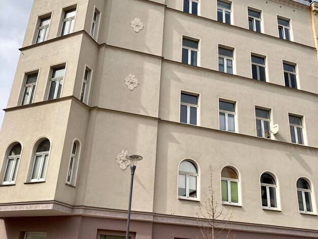 Wohnung zur Miete 390 € 2 Zimmer 47 m² Geschoss 3/3 frei ab 01.02.2026 Streiberstraße 13 Innenstadt Halle (Saale) 06110