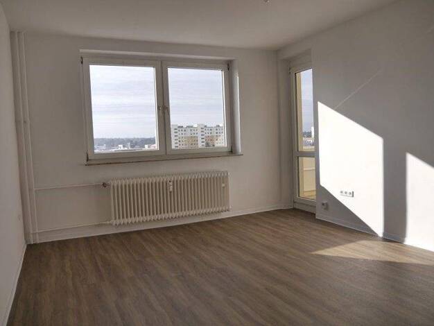 Wohnung zur Miete 665 € 2 Zimmer 54,9 m² 6. Geschoss frei ab 08.03.2026 Am Frankfurter Weg 23 Heusenstamm 63150