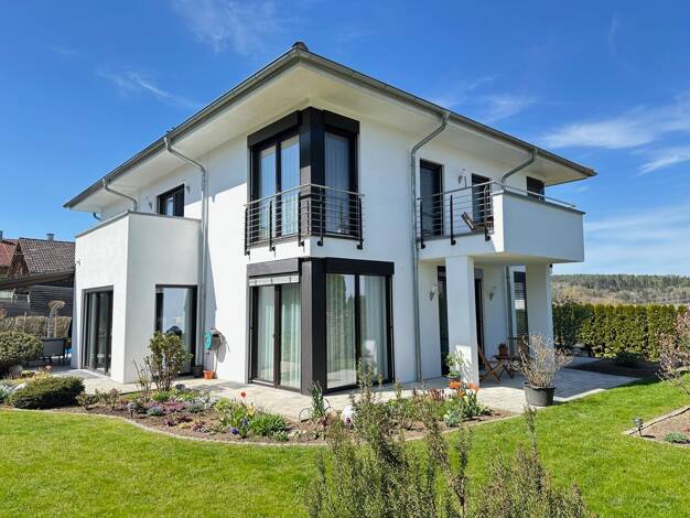Haus zum Kauf 895.000 € 6 Zimmer 230 m² 1.060 m² Grundstück Roßbach Roßbach 94439