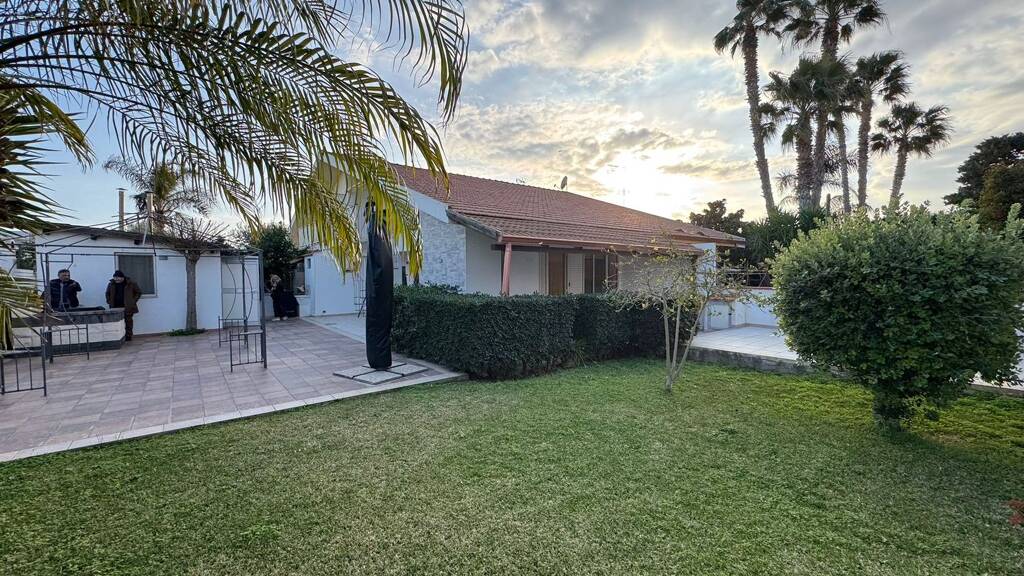 Doppelhaushälfte zum Kauf 210.000 € 3 Zimmer 85 m² 500 m² Grundstück frei ab sofort Ragusa 97010