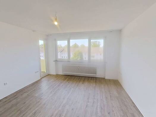 Wohnung zur Miete 569 € 3 Zimmer 70,1 m² 3. Geschoss frei ab sofort Lahrkampstraße 9 Sennelager Paderborn 33104