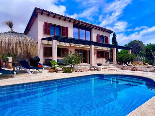 Villa zum Kauf 1.290.000 € 5 Zimmer 205 m² 870 m² Grundstück Cala 07639