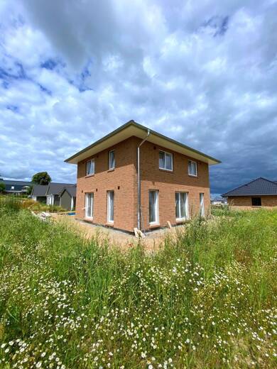 Villa zum Kauf provisionsfrei 318.200 € 4 Zimmer 129 m² Struvenhütten 24643