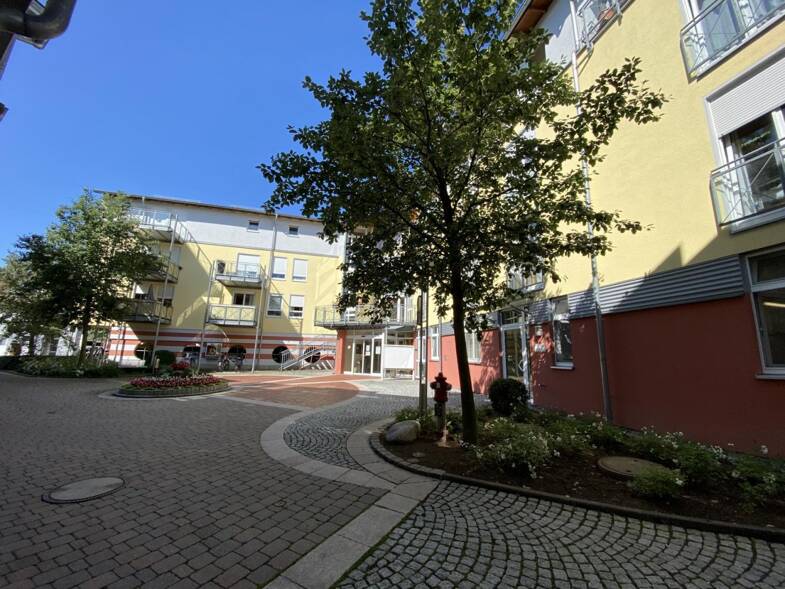 Studio zum Kauf 92.000 € 1 Zimmer 47 m² 1. Geschoss Oeslau Rödental 96472