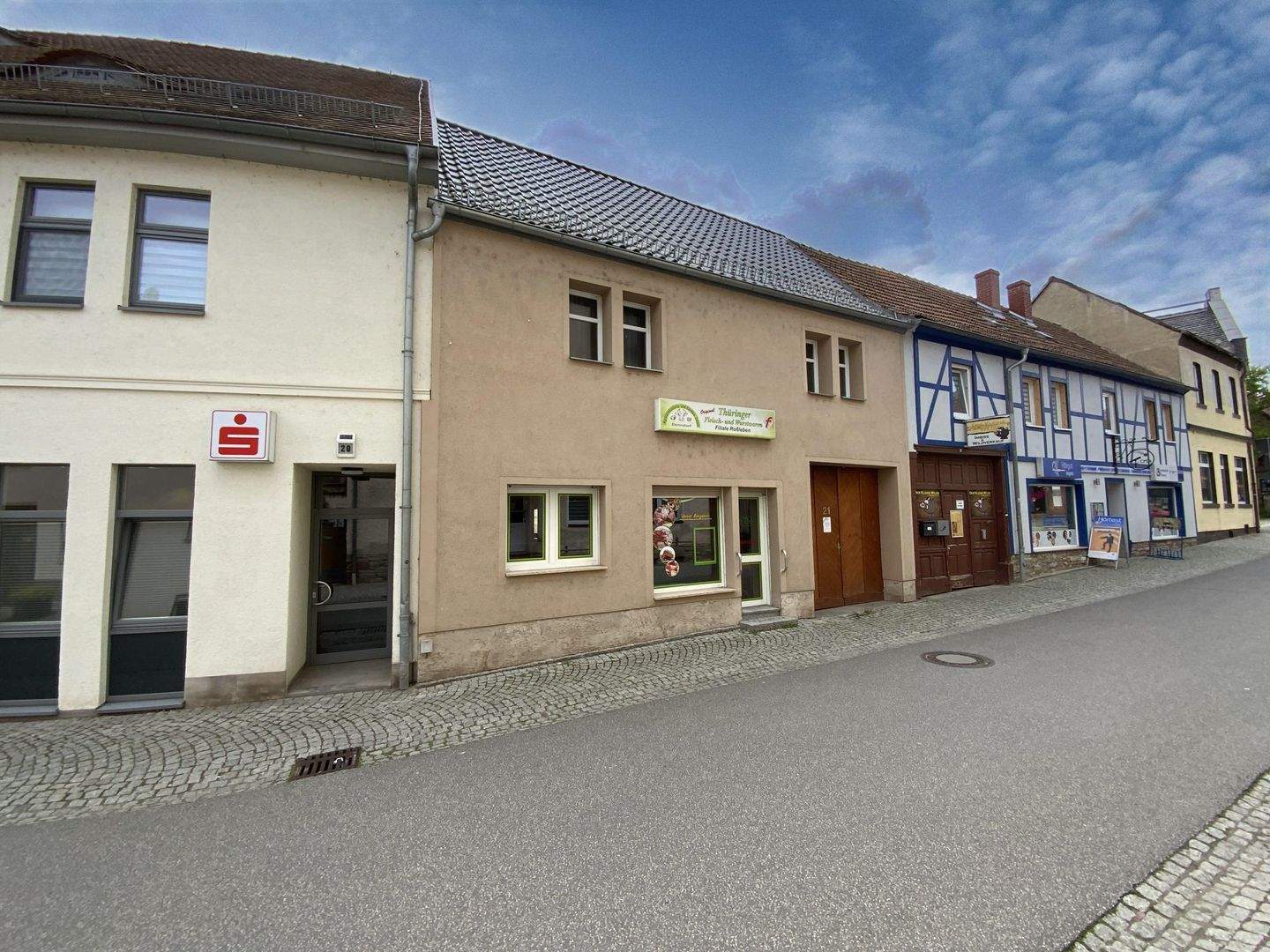 Haus zum Kauf - Ansicht 2