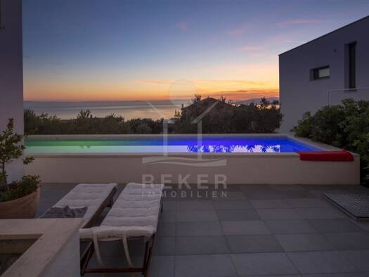 Villa zum Kauf 1.200.000 € 5 Zimmer 360 m² 620 m² Grundstück Makarska 21300