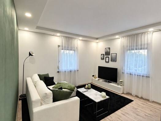 Wohnung zum Kauf 215.000 € 3 Zimmer 68 m² 1. Geschoss Kaltenbrunn Trostberg 83308