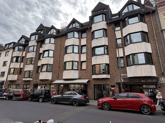 Wohnung zum Kauf 325.000 € 2 Zimmer 62,6 m² 2. Geschoss Bayenthal Köln 50968