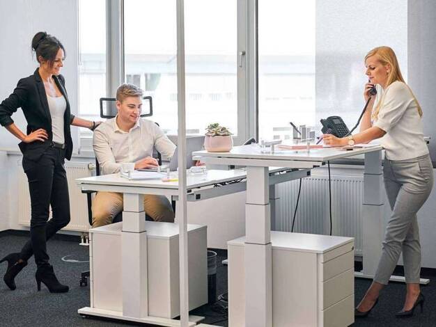 Bürofläche zur Miete provisionsfrei 15 m² Bürofläche teilbar ab 15 m² Stresemannallee 4B, Hammfeld Neuss 41460