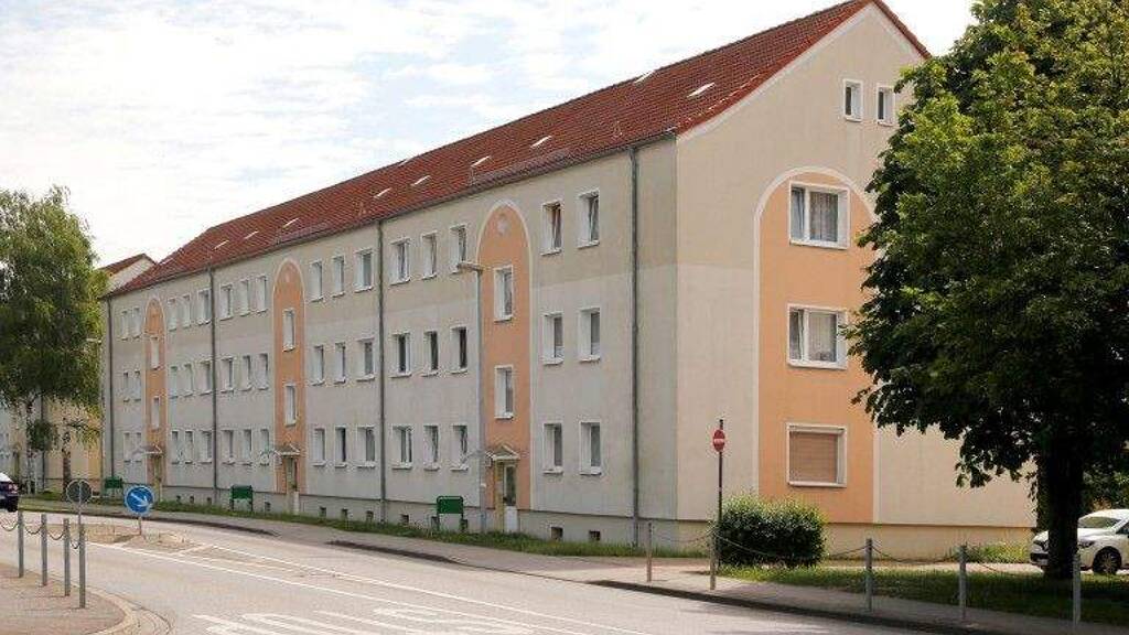Wohnung zur Miete 423 € 3 Zimmer 65 m² 2. Geschoss Heuweg 82 Weißenfels 06667