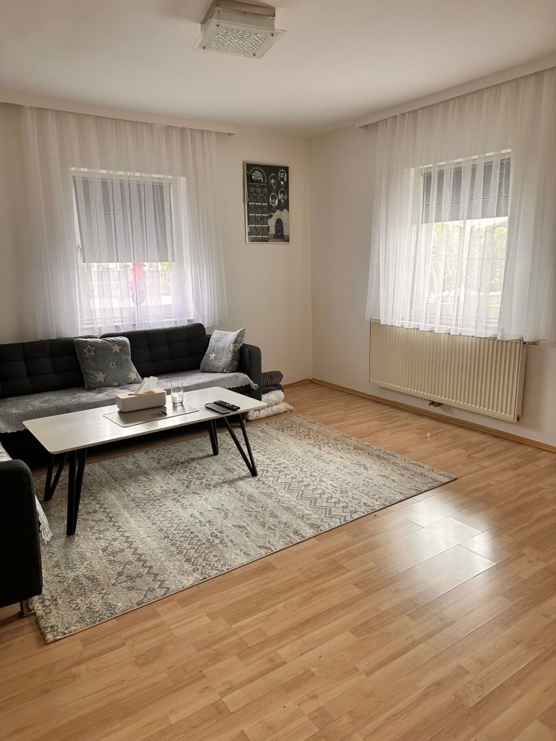 Einfamilienhaus zum Kauf 6 Zimmer 120 m²<br/>Wohnfläche 924 m²<br/>Grundstück Altheim 4950