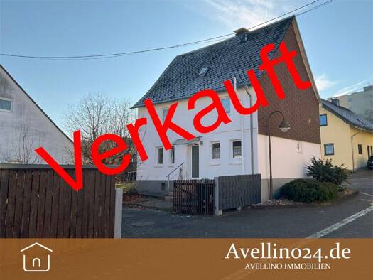 Einfamilienhaus zum Kauf 175.000 € 4 Zimmer 90 m² 614 m² Grundstück Dernbach (Westerwald) 56428