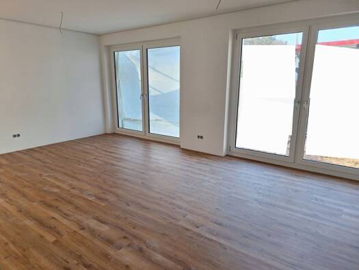 Terrassenwohnung zur Miete 750 € 2 Zimmer 67 m² Geschoss -1/2 frei ab 01.04.2026 Eltmann 97483