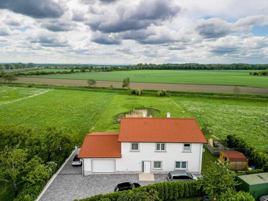 Einfamilienhaus zum Kauf 1.280.000 € 6,5 Zimmer 270 m² 4.131 m² Grundstück Achau 2481