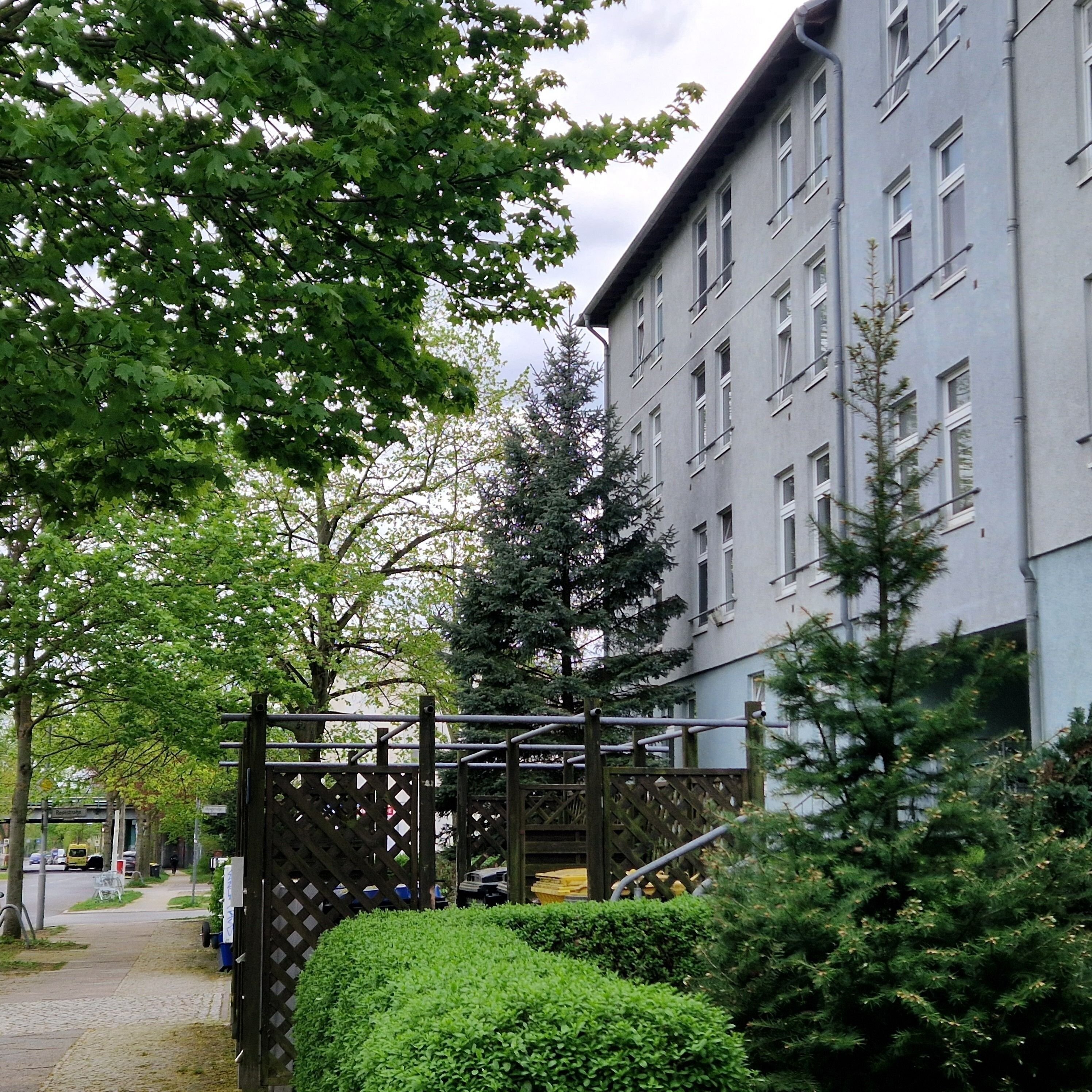 Studio zur Miete 415 € 1 Zimmer 36,1 m²<br/>Wohnfläche 3.<br/>Geschoss ab sofort<br/>Verfügbarkeit Am Falkenberg 106 Altglienicke Berlin 12524