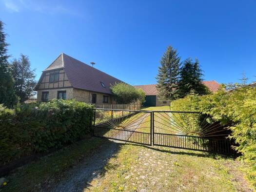 Einfamilienhaus zum Kauf 255.000 € 7 Zimmer 170 m² 5.400 m² Grundstück Sukow-Marienhof Sukow-Levitzow 17168