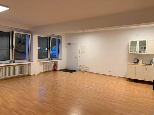 Bürofläche zur Miete provisionsfrei 199 € 4 m² Bürofläche Sistenichstrasse Benrath Düsseldorf 40597