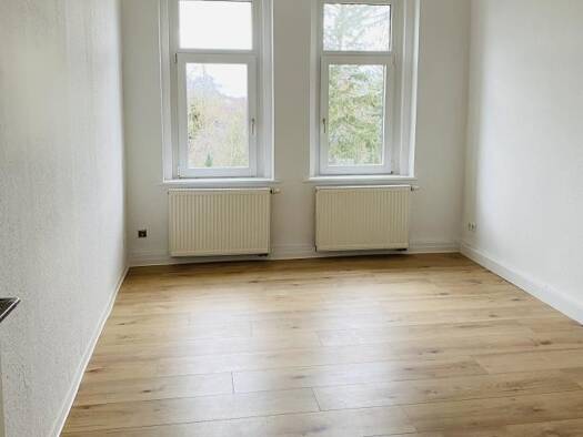 Wohnung zur Miete 404 € 3 Zimmer 72,7 m² Hartha 04746