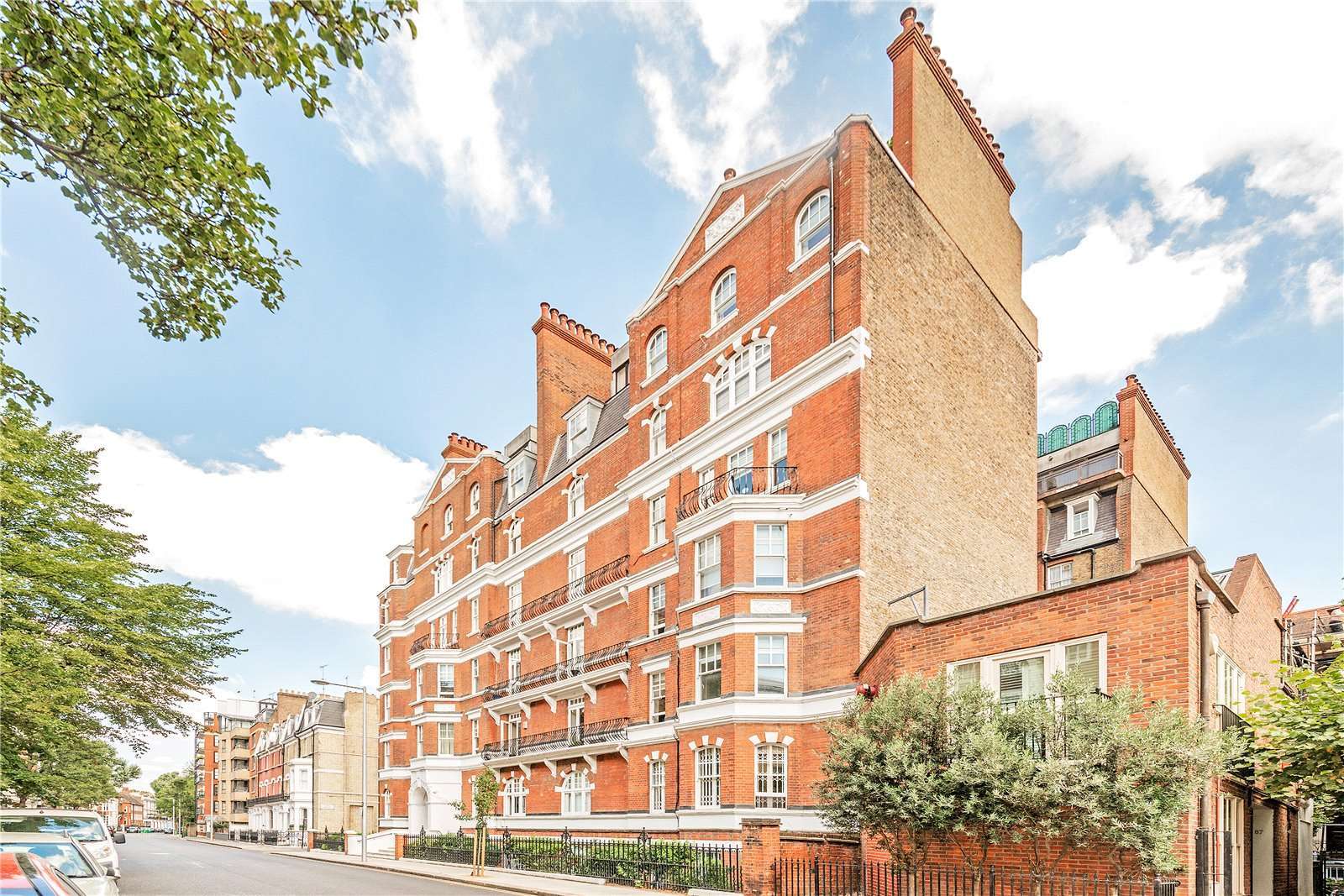 Wohnung zum Kauf provisionsfrei 3.058.900 € 4 Zimmer 169,4 m²<br/>Wohnfläche DRAYTON GARDENS London SW10 9QY