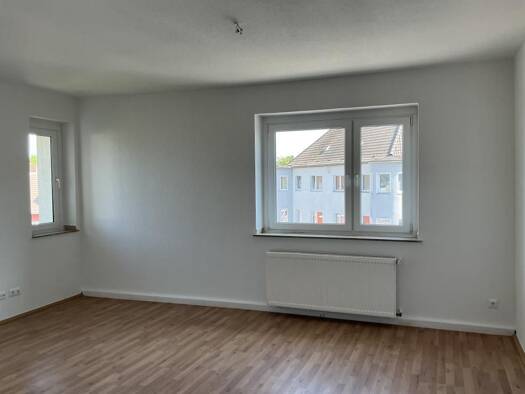 Wohnung zur Miete 559 € 2,5 Zimmer 65 m² 3. Geschoss Leipziger Str. 13 Frohnhausen Stadtbezirk III 45145