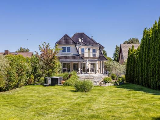 Einfamilienhaus zum Kauf 1.250.000 € 7 Zimmer 196,3 m² 1.248 m² Grundstück Berlin / Rudow 12357