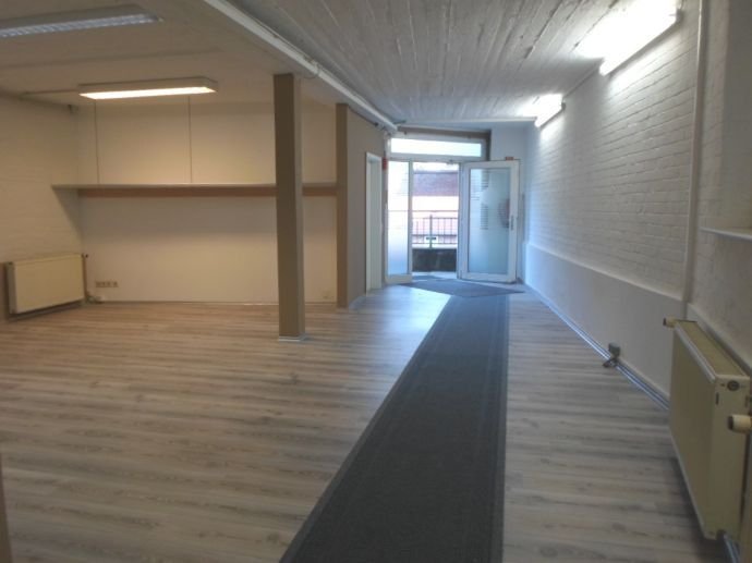 Bürofläche zur Miete provisionsfrei 5,30 € 4 Zimmer 150 m²<br/>Bürofläche Trittau 22946