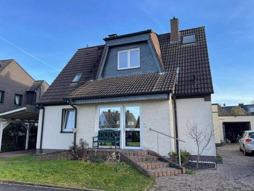 Mehrfamilienhaus zum Kauf provisionsfrei als Kapitalanlage geeignet 485.000 € 10 Zimmer 255 m² 838 m² Grundstück Marsstraße 20 Wiescherhöfen Hamm 59067