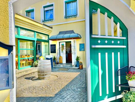 Gastronomie/Hotel zum Kauf 798.463 € 984 m² Grundstück Furth bei Göttweig 3511