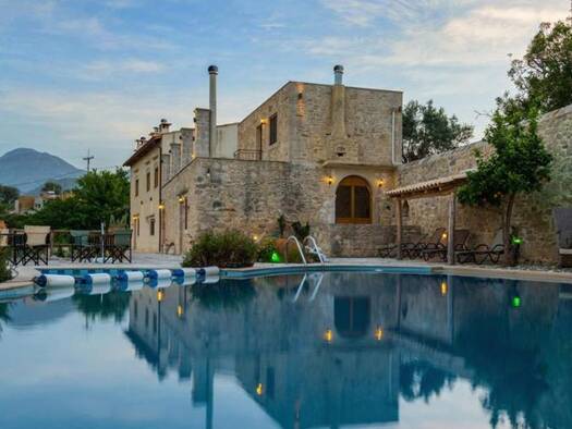 Hotel zum Kauf 1.000.000 € 20 Betten 3.000 m² Grundstück Kreta Zouridi 740 58