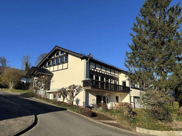 Einfamilienhaus zum Kauf 425.000 € 9 Zimmer 190 m² 762 m² Grundstück Oberbantenberg Wiehl 51674