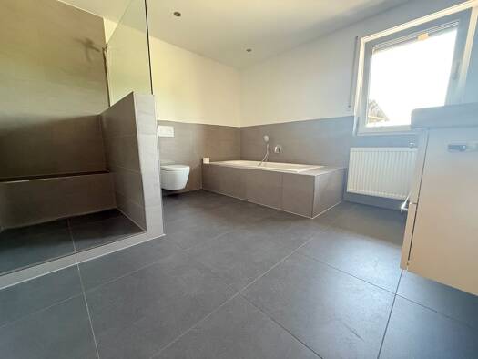 Reihenhaus zur Miete 2.200 € 6 Zimmer 204 m² 270 m² Grundstück Feldolling Feldkirchen-Westerham 83620