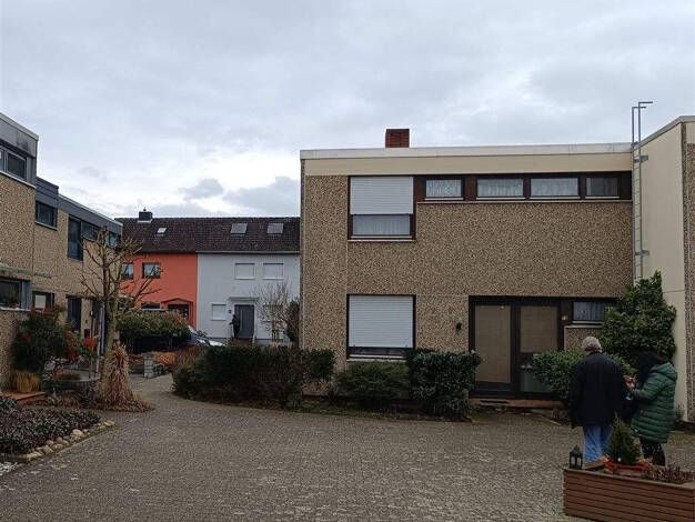 Doppelhaushälfte zum Kauf 495.000 € 4 Zimmer 120 m² 306 m² Grundstück frei ab sofort Speyer 67346