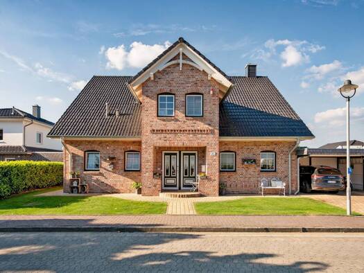 Einfamilienhaus zum Kauf 649.000 € 5 Zimmer 169 m² 585 m² Grundstück frei ab sofort Soltau Soltau 29614