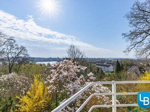 Einfamilienhaus zum Kauf 425.000 € 6 Zimmer 168 m² 932 m² Grundstück Plön 24306