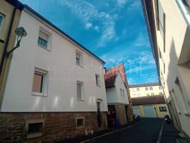 Mehrfamilienhaus zum Kauf 525.000 € 11 Zimmer 180 m² 419 m² Grundstück Würzburg 97084