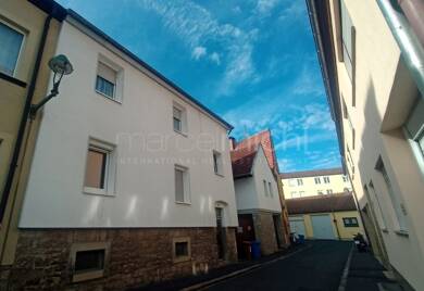 Mehrfamilienhaus zum Kauf 525.000 € 11 Zimmer 180 m² 419 m² Grundstück Heidingsfeld Würzburg 97084