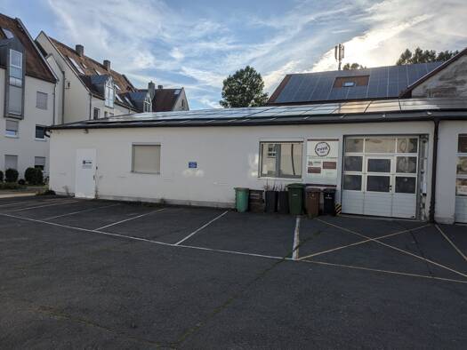 Büro zur Miete provisionsfrei 870 € 2 Zimmer 146 m² Bürofläche Marloffsteiner Straße 1 Uttenreuth Uttenreuth 91080