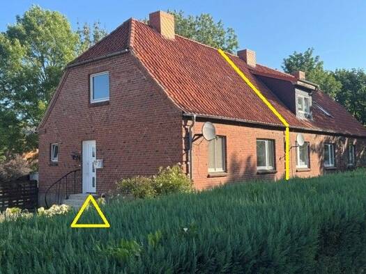 Reihenendhaus zum Kauf 98.500 € 4 Zimmer 75 m² 371 m² Grundstück Röbel Süsel 23701