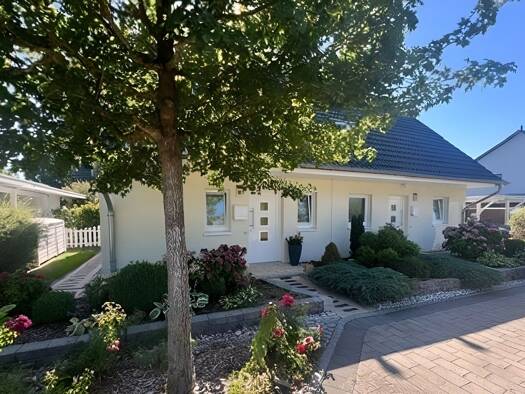 Einfamilienhaus zum Kauf 679.000 € 6 Zimmer 185 m² 453 m² Grundstück Bad Oldesloe 23843