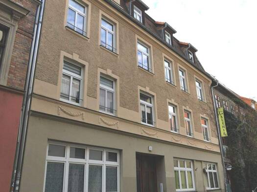 Wohnung zur Miete 335 € 2 Zimmer 42 m² 4 Geschosse frei ab sofort Mittelstraße 2 Altstadt Halle (Saale) 06108