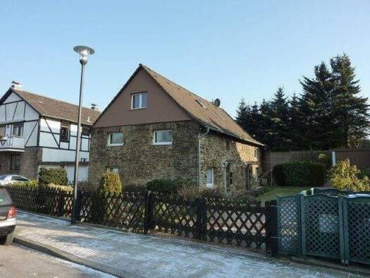 Wohnung zur Miete 295 € 2 Zimmer 32 m² EG frei ab 01.05.2026 Isenbügel Heiligenhaus 42579